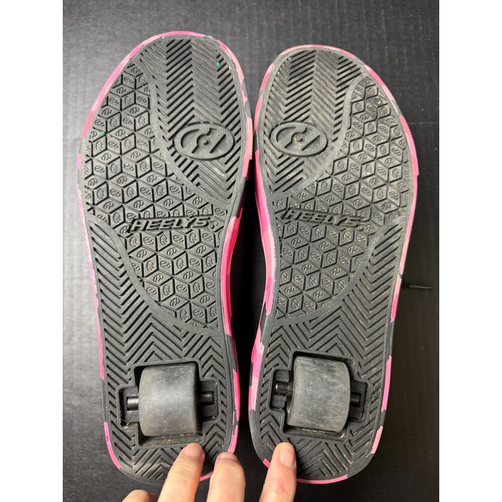 Heelys Pro 20 Skate Shoe Women's Sz 9 Black Pink Camo Roller Shoes - Picture 10 of 13